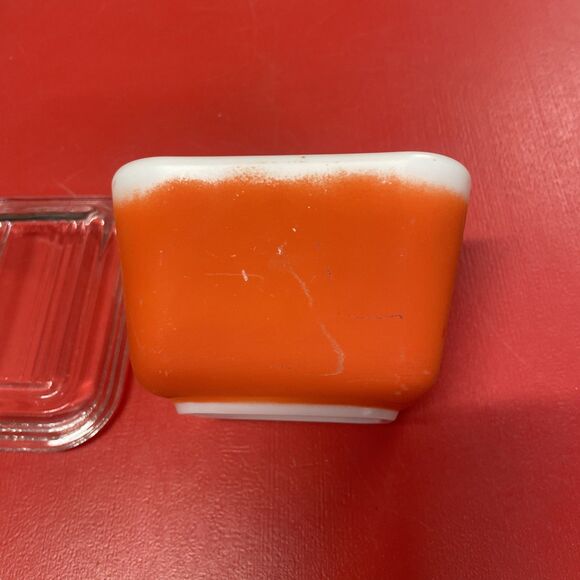 Vintage PYREX Refrigerator Storage Dish – 501 B – Red - Picture 4 of 8
